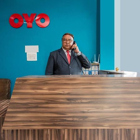 Oyo 24196 Hotel Shreenath Palace Ujjain Ngoại thất bức ảnh