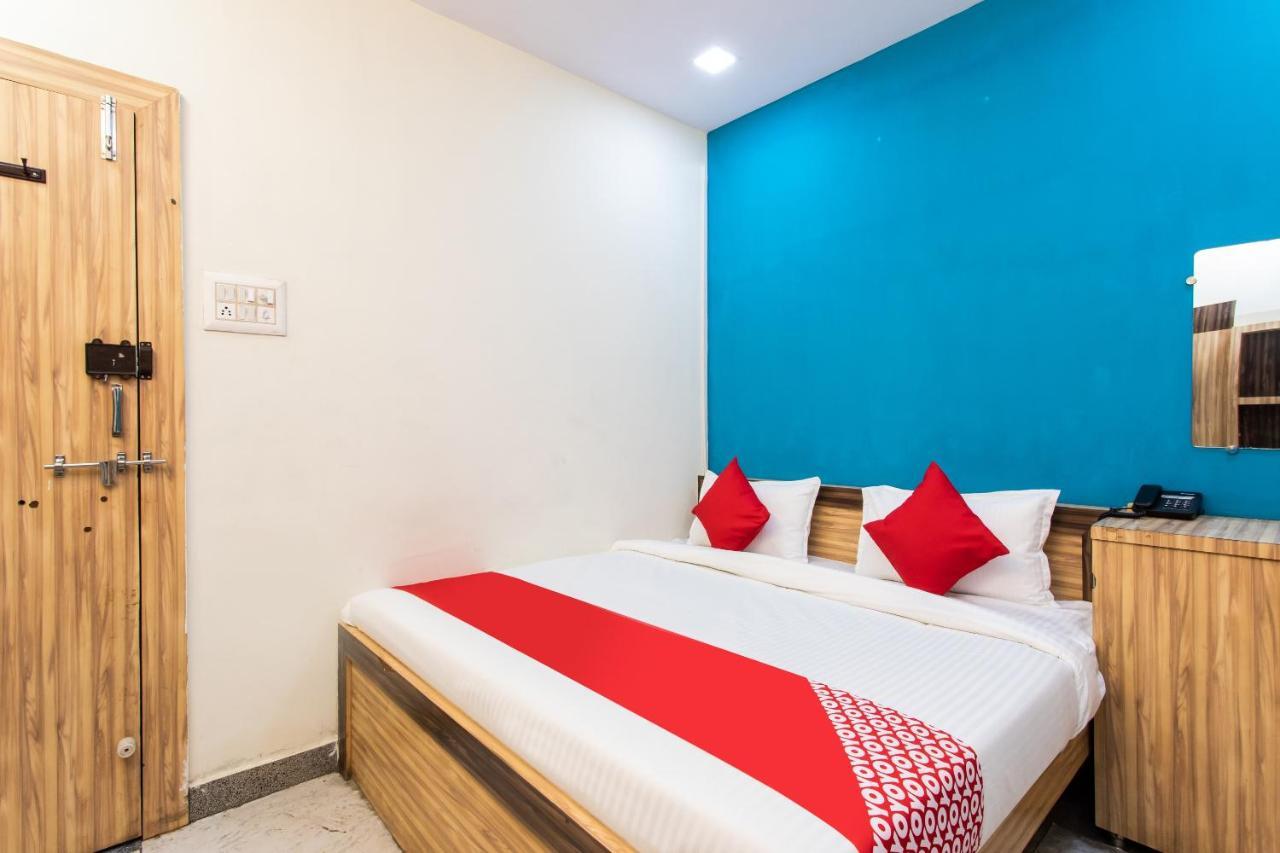 Oyo 24196 Hotel Shreenath Palace Ujjain Ngoại thất bức ảnh