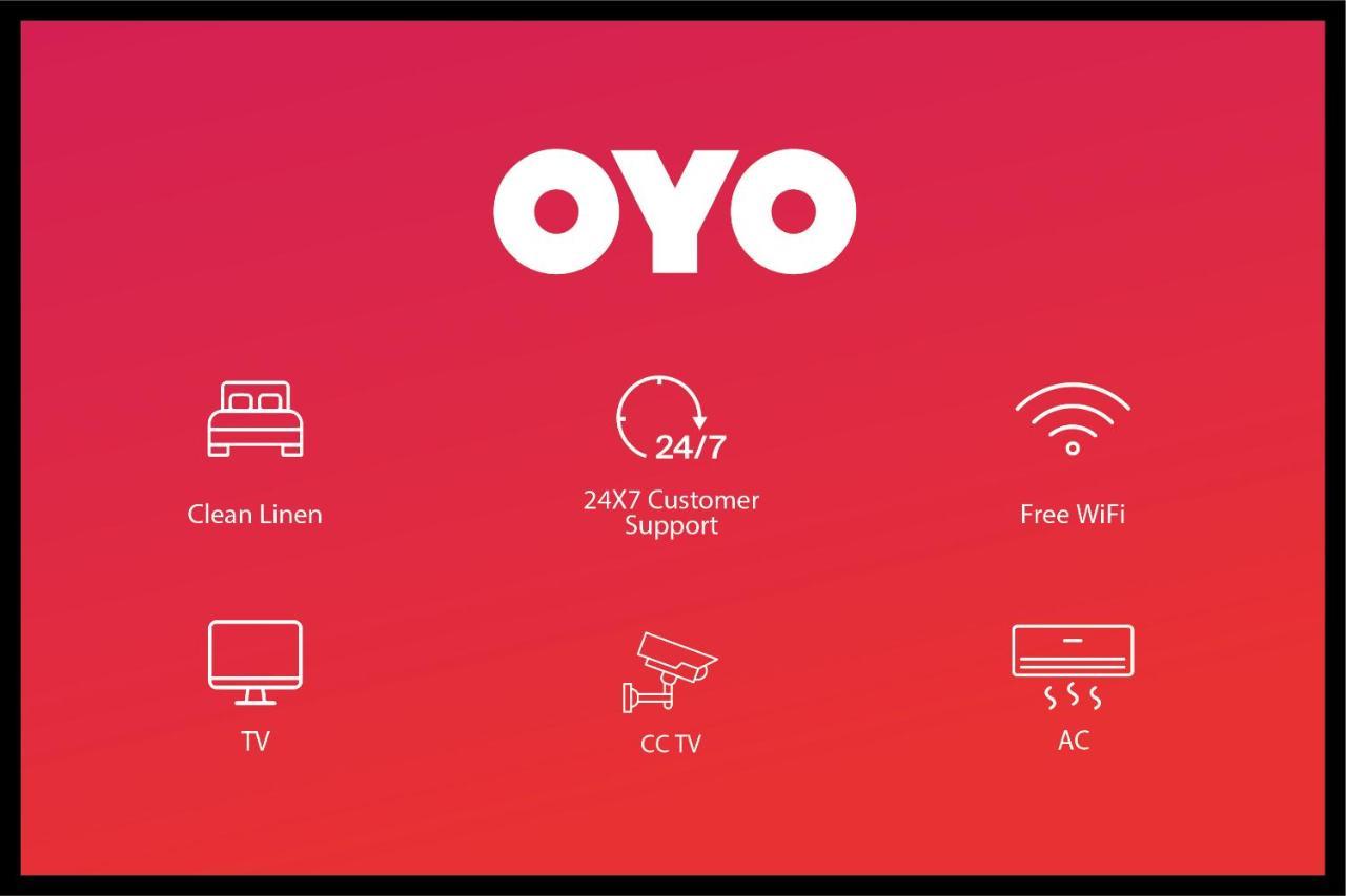 Oyo 24196 Hotel Shreenath Palace Ujjain Ngoại thất bức ảnh